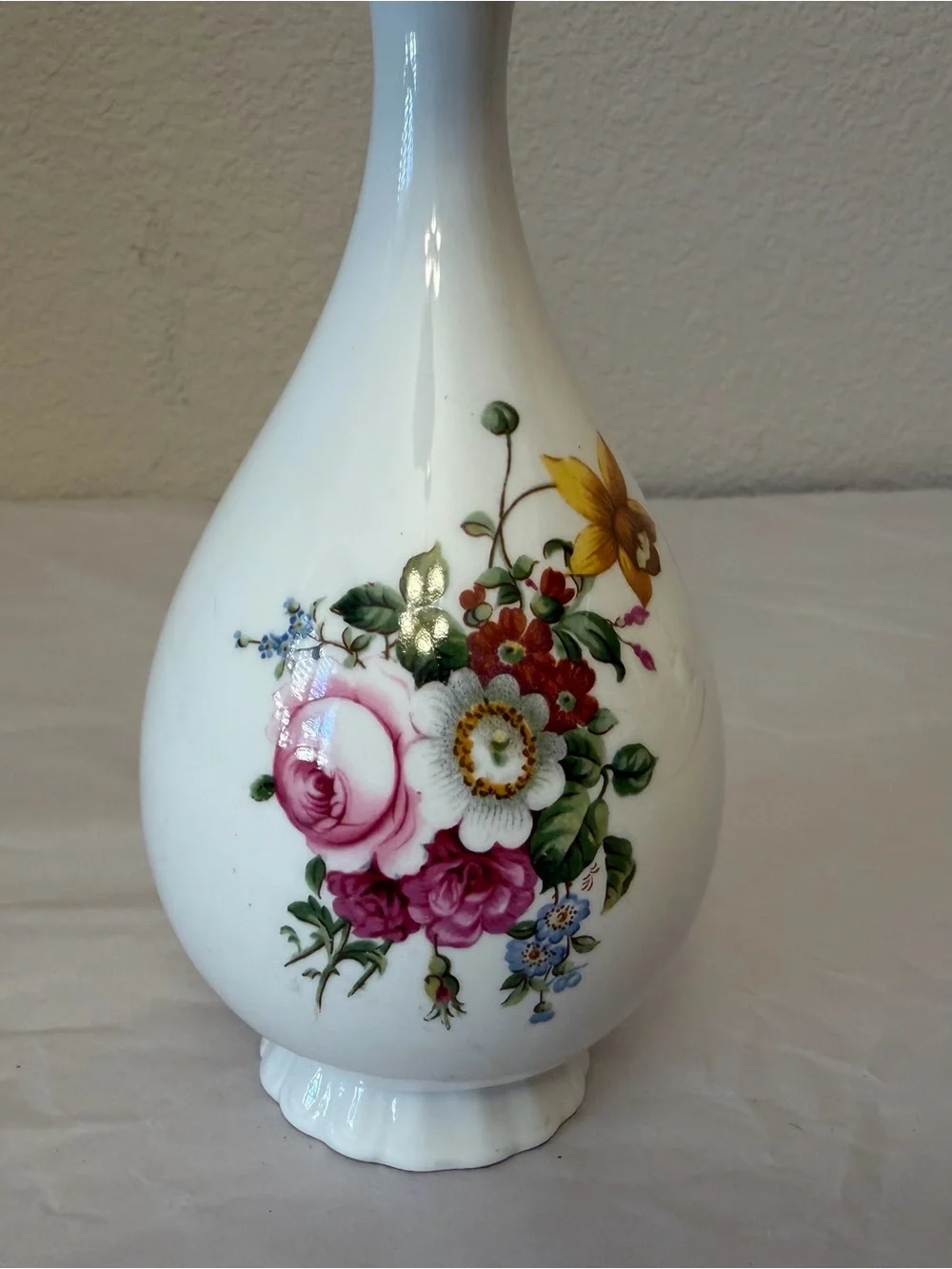 Coalport White Porcelain Bud Vase with Pink Floral Accents 6.4 inch